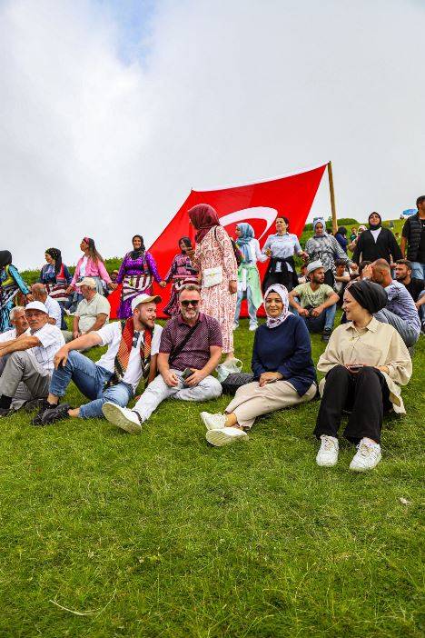 Trabzon'da Geleneksel Sis Dağı Kültür Şenlikleri yapıldı 10